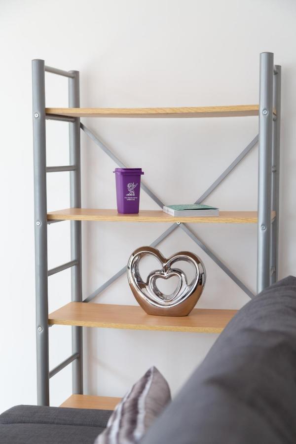 Serviced Apartment In Liverpool City Centre - Free Parking - Balcony - By Happy Days מראה חיצוני תמונה